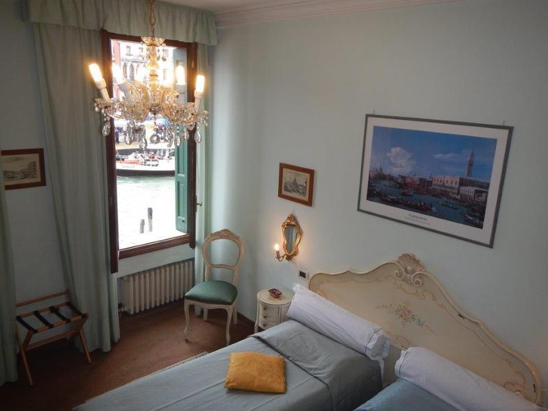Ovidius Hotel