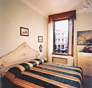 Ovidius 3* Venise